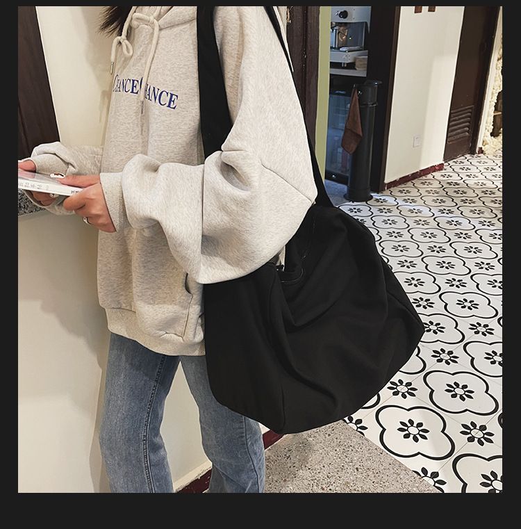 Sosara - Canvas Crossbodytas