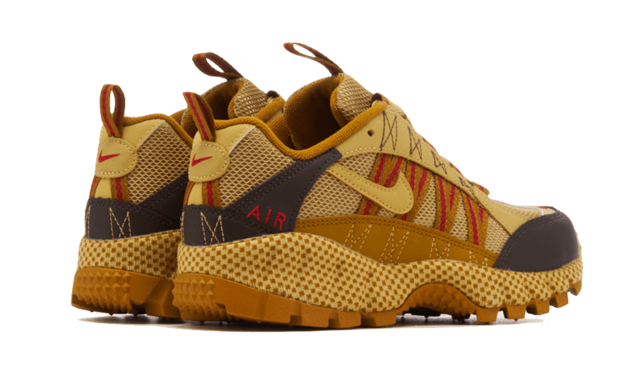Nike Air Humara Buff Gold