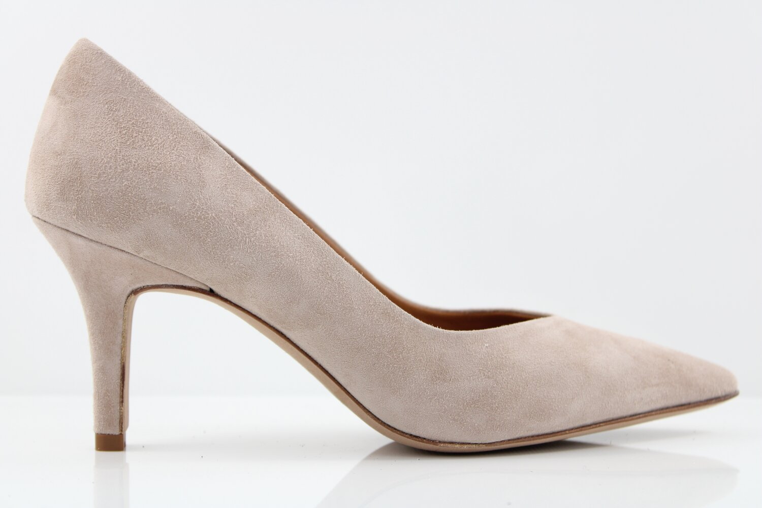 Thea Mika Pumps