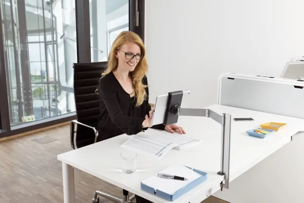 Durable Tablet Holder TABLE CLAMP metallic silver