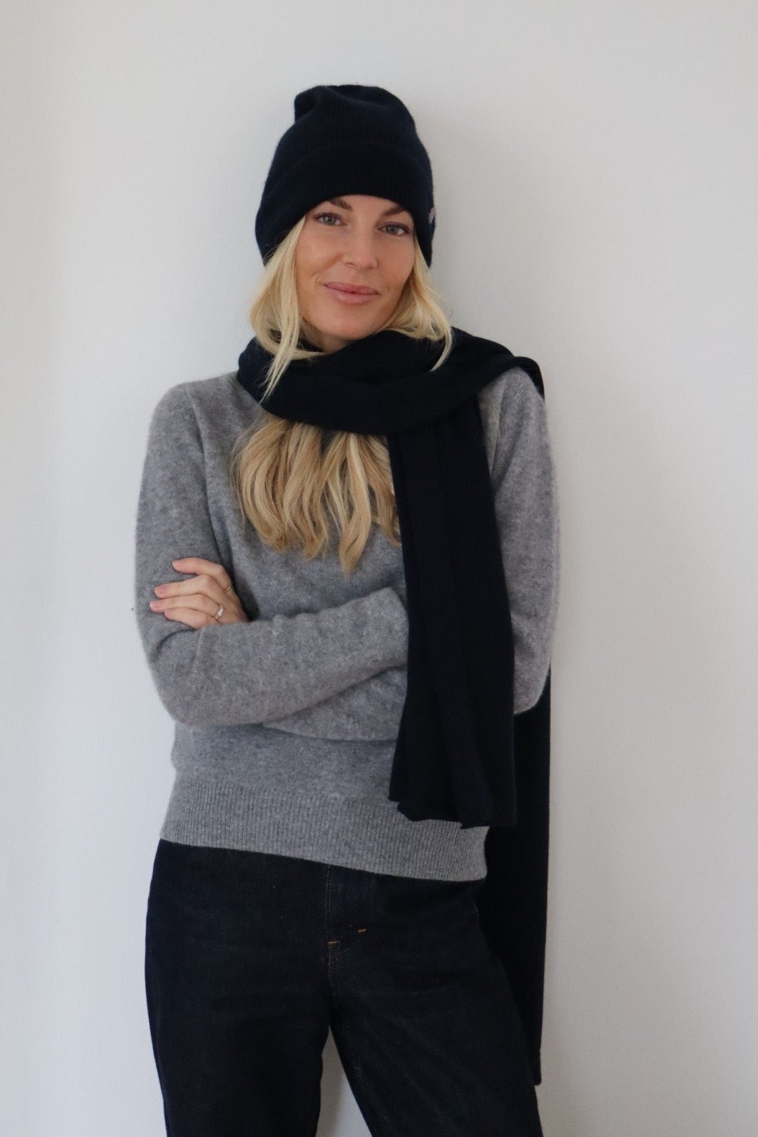 BETA studios  Solid Cashmere hue - sort