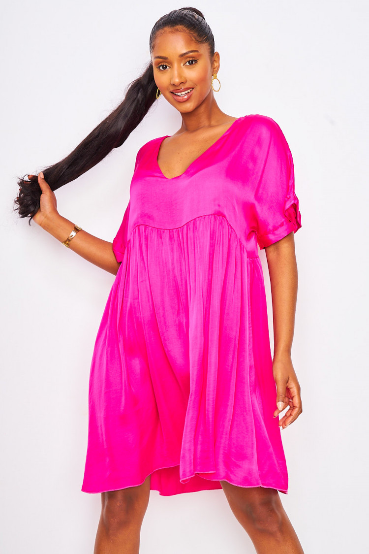 Robe courte satinée rose fuchsia