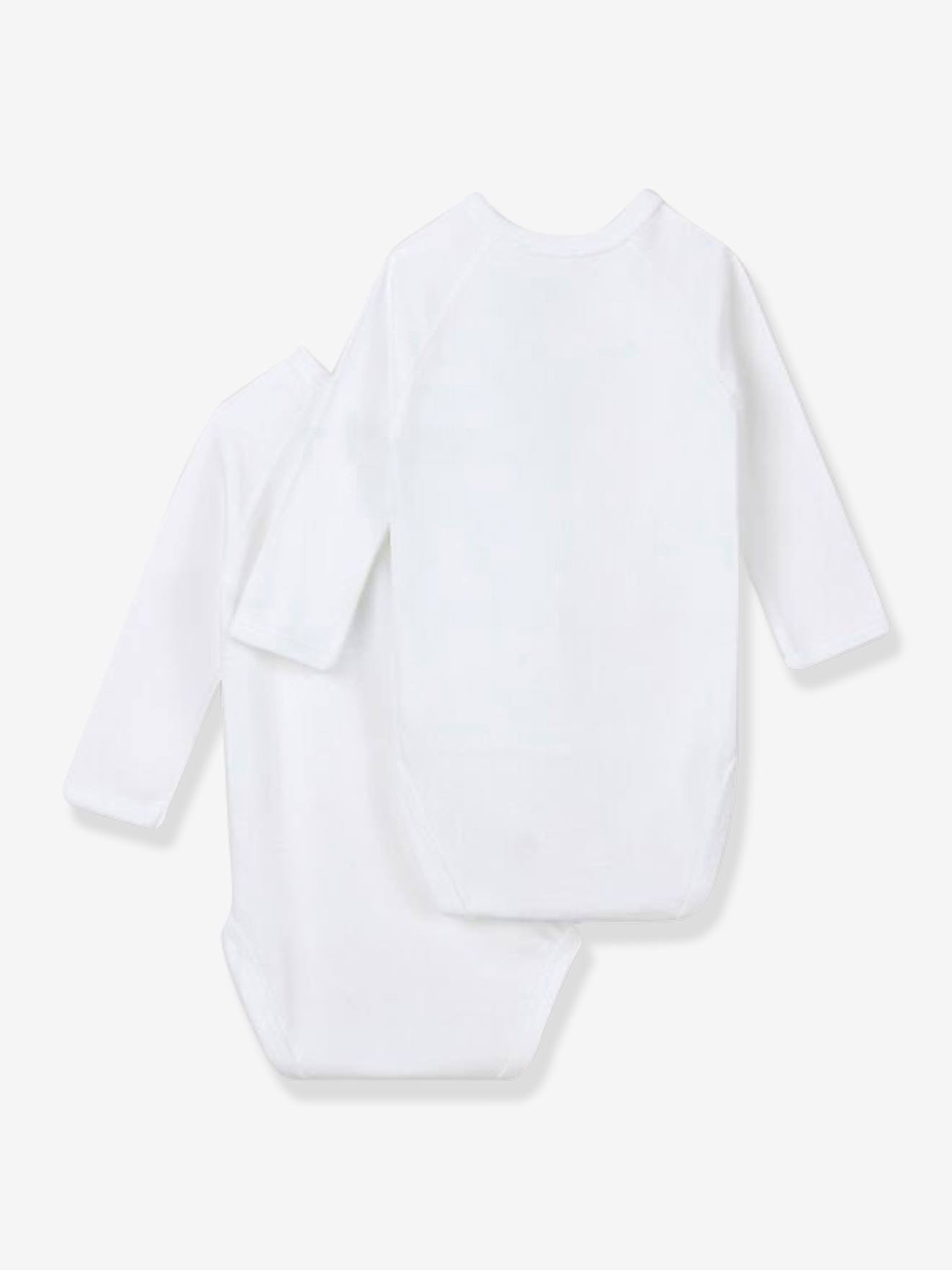 Lote de 2 bodies de manga comprida com decote cruzado para recém-nascidos, confeccionados em algodão orgânico, modelo PETIT BATEAU, em dois tons de branco claro e multicolorido.