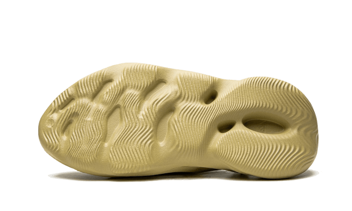 Adidas Yeezy Foam RNNR Sulfur - 48h Delivery