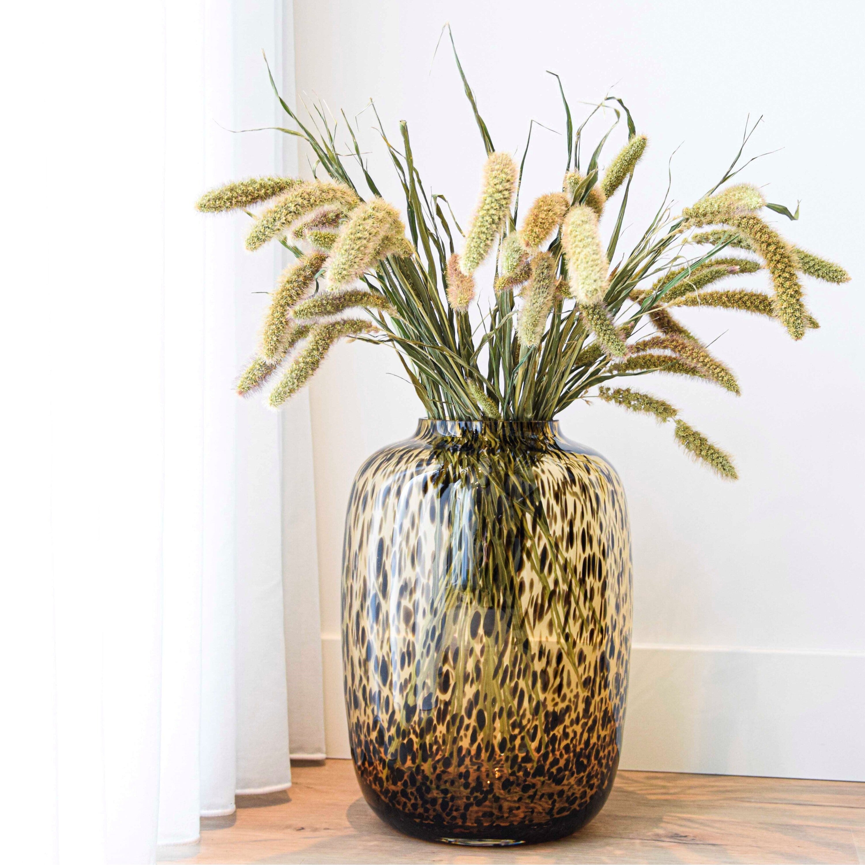 Vase The World Artic Cheetah Vaas M