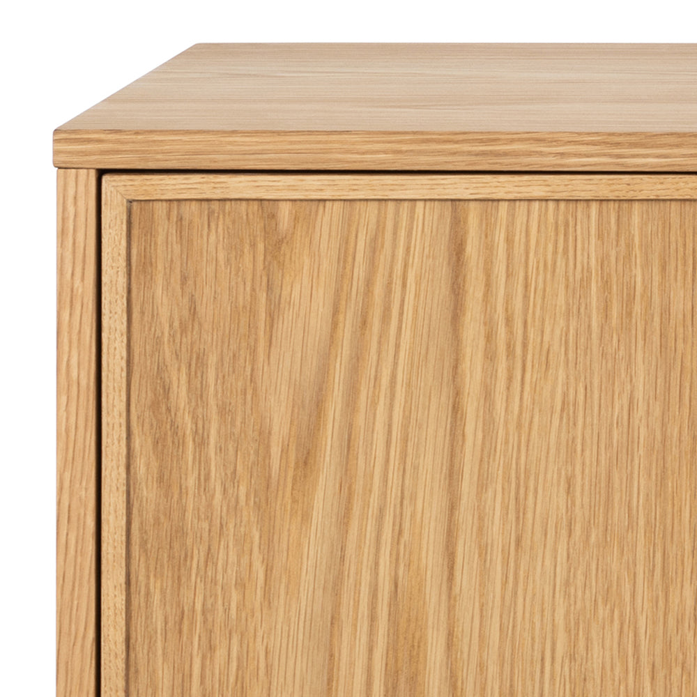 by fonQ Stern Dressoir - Eiken