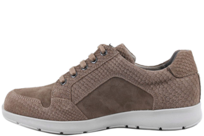 NEW FEET PRÆGET NUBUCK SKO