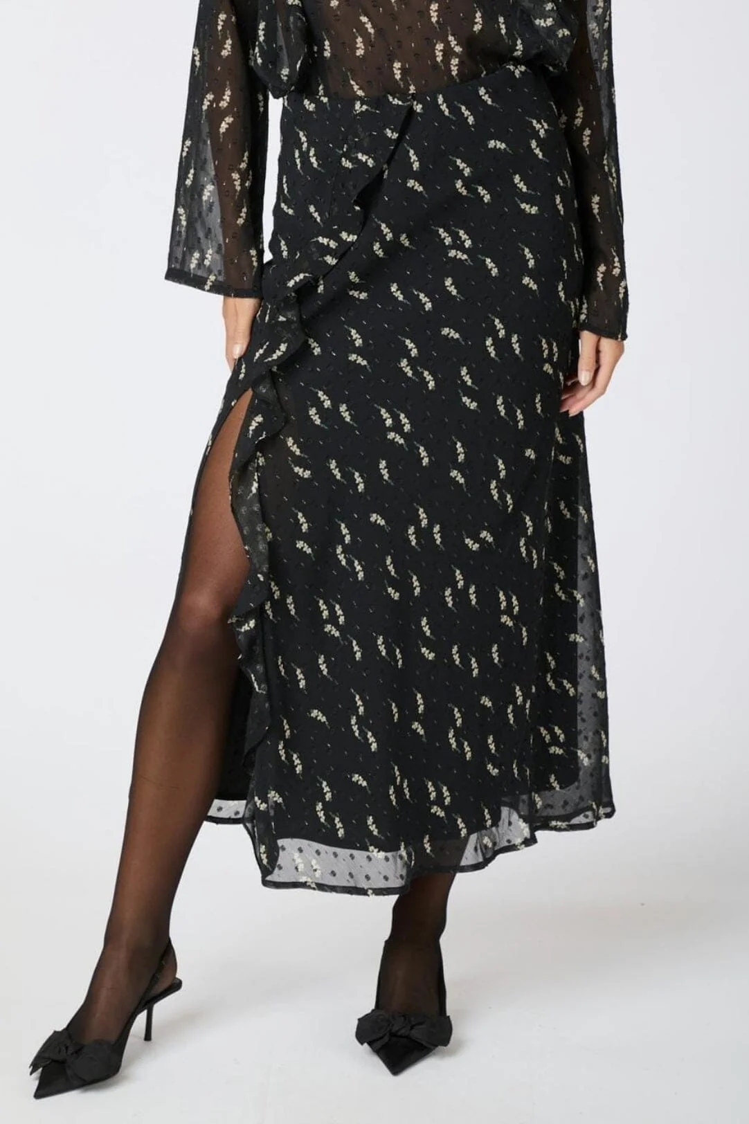 Neo Noir Vinza Flower Branch Skirt
