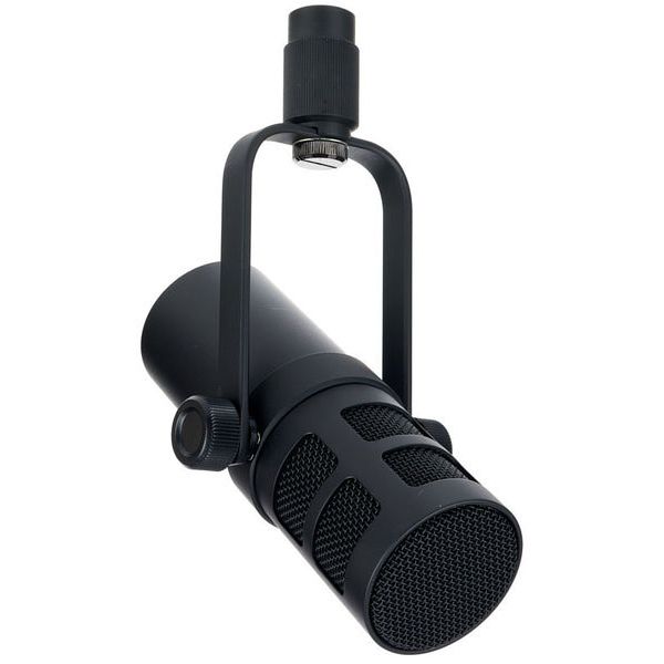 the t.bone MB 7 Beta FetAmp Bundle