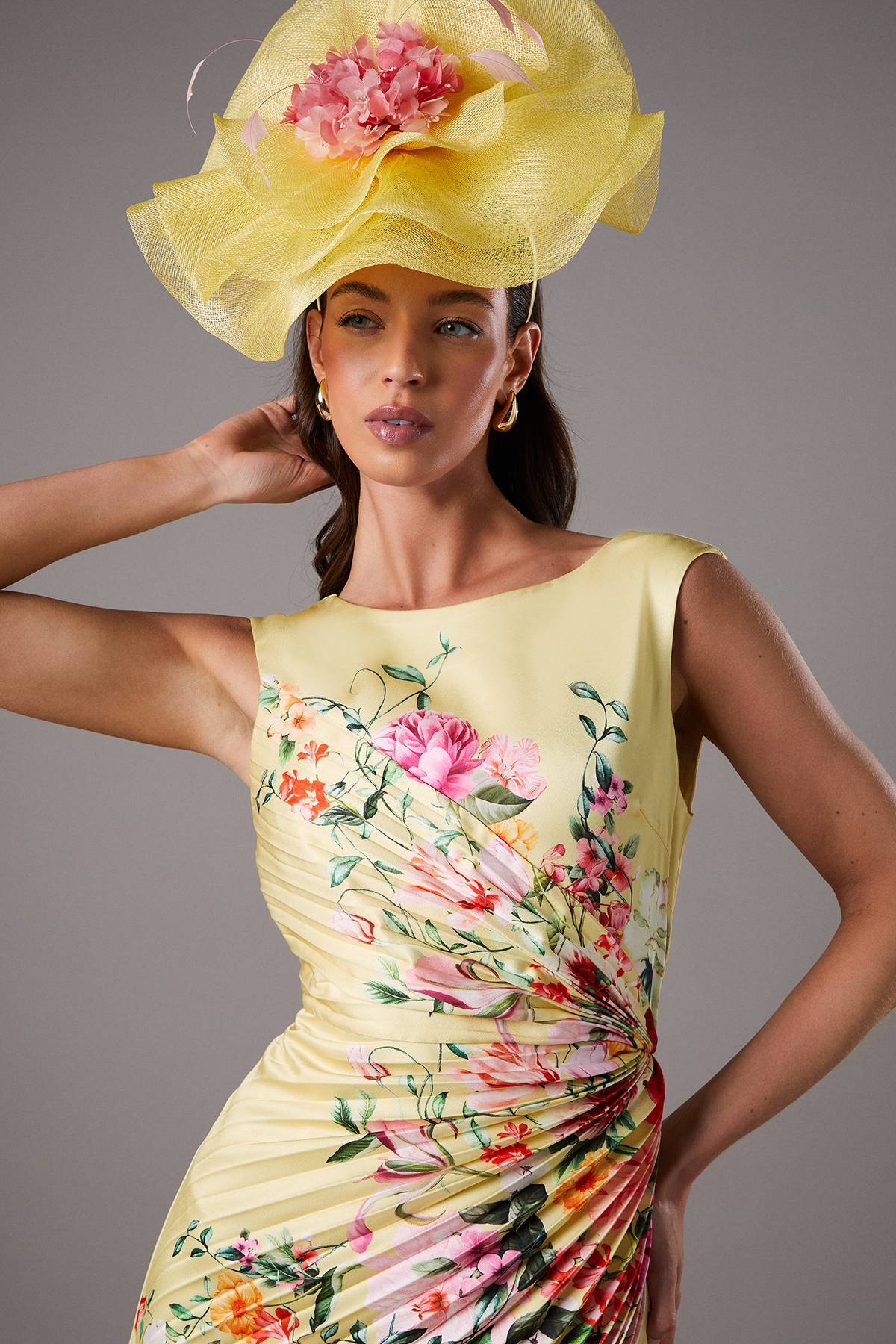 Coast Robe Midi Florale Plissée Lisa Tan avec Détail Plissé