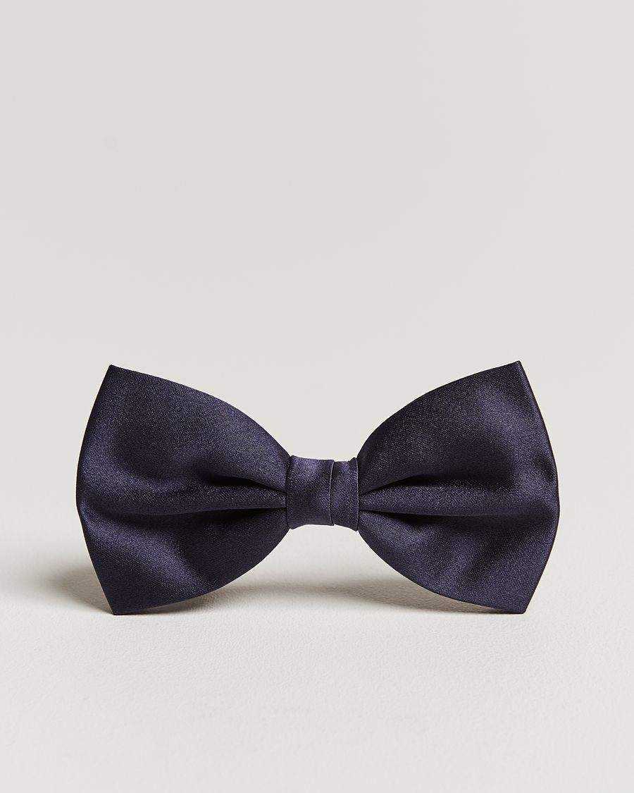 Amanda Christensen Pre Tie Silk Ceremony Navy
