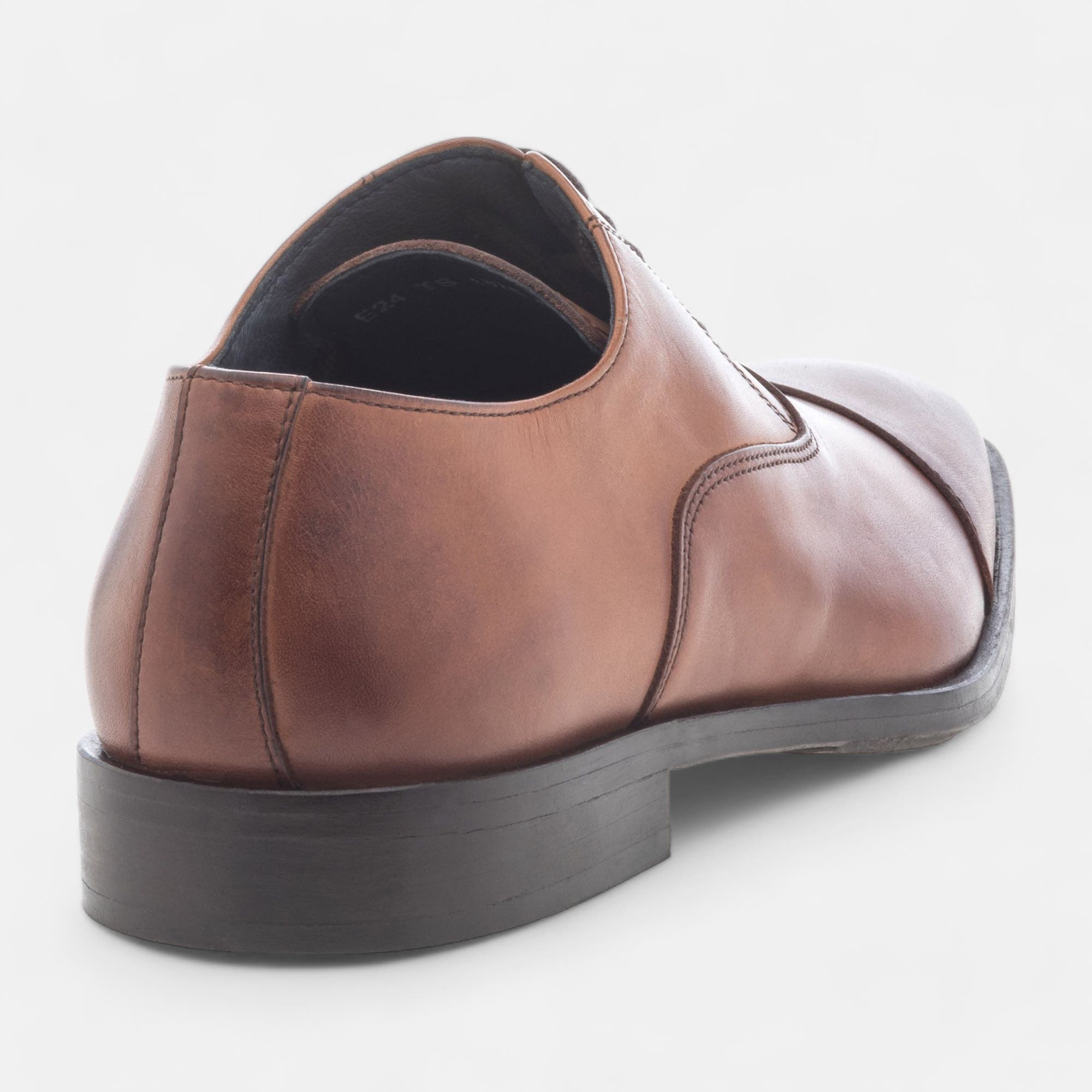 Chaussures habillées cousues Homme en cuir cognac