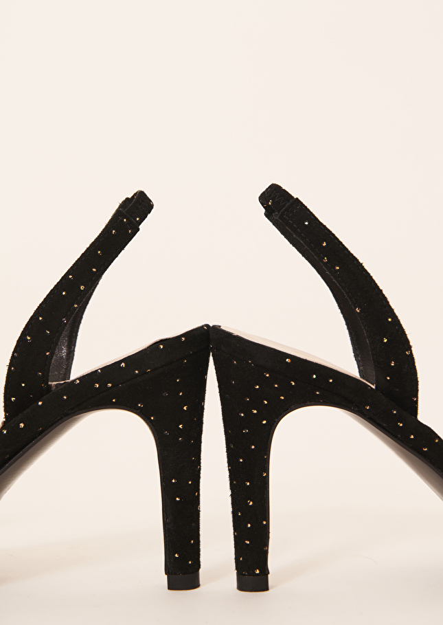 Escarpins Kerrynoires en cuir à strass