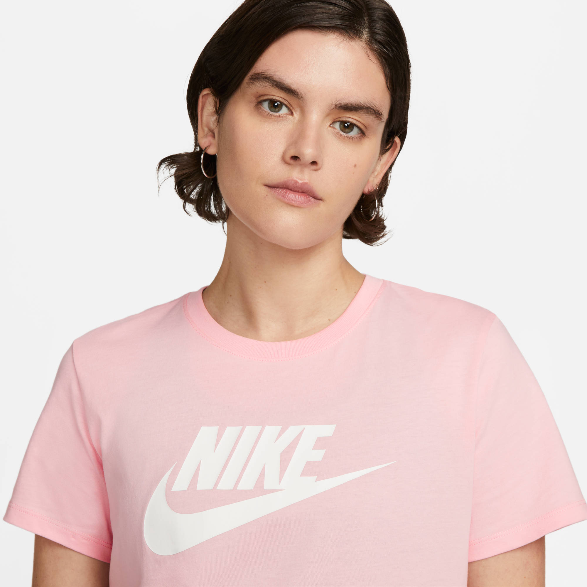 Nike W NSW Tee Essentl Icon Fut