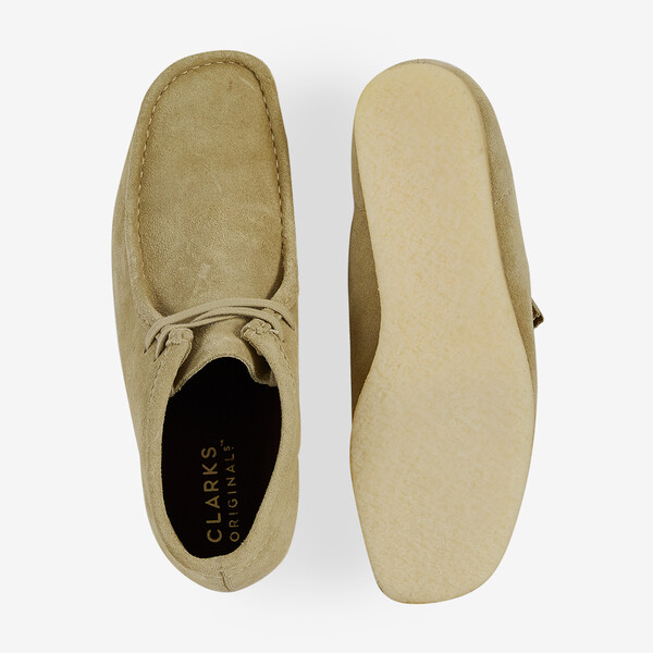 CLARKS WALLABEE BOOT