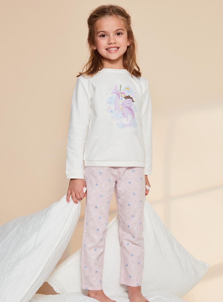 Ensemble pyjama à dragon et chevalière