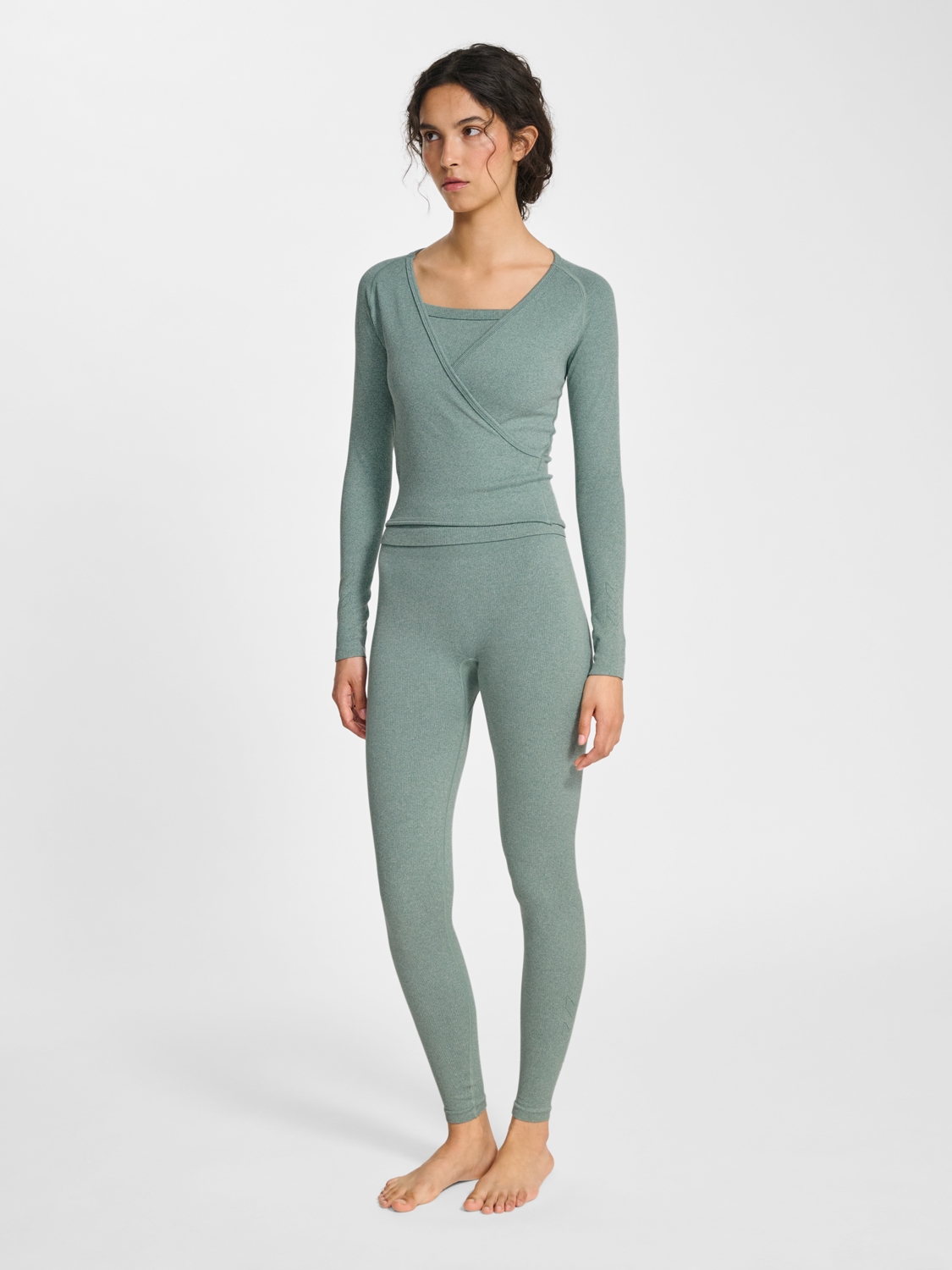 hmlYOGA SEAMLESS RIB T-SHIRT L/S