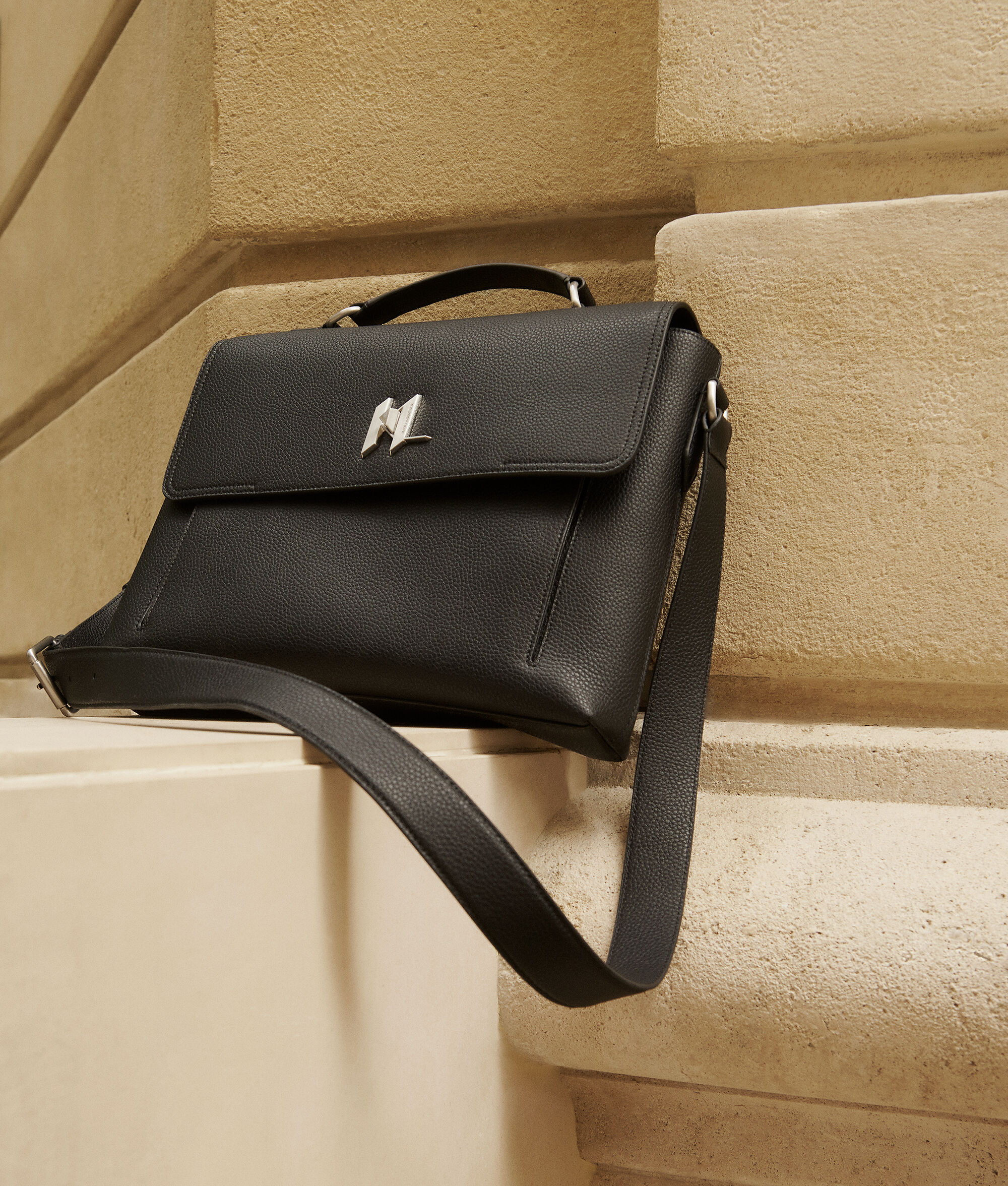 SACOCHE K/TURNLOCK MONOGRAM
