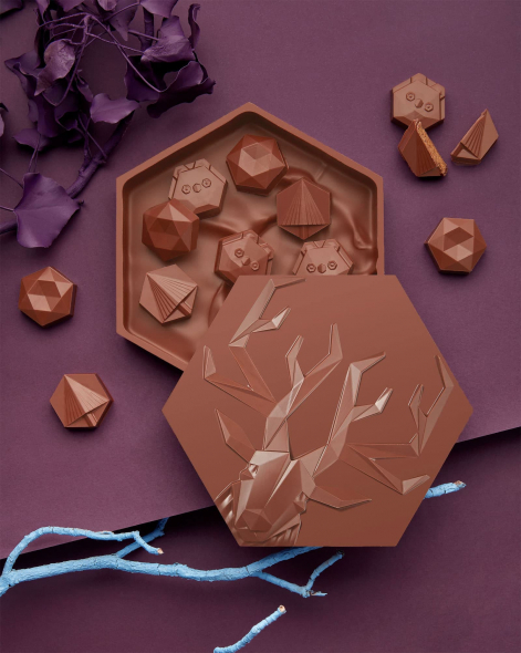 Bonbonnière Cerf Chocolat au Lait 45% | Le Chocolat Alain Ducasse 440g