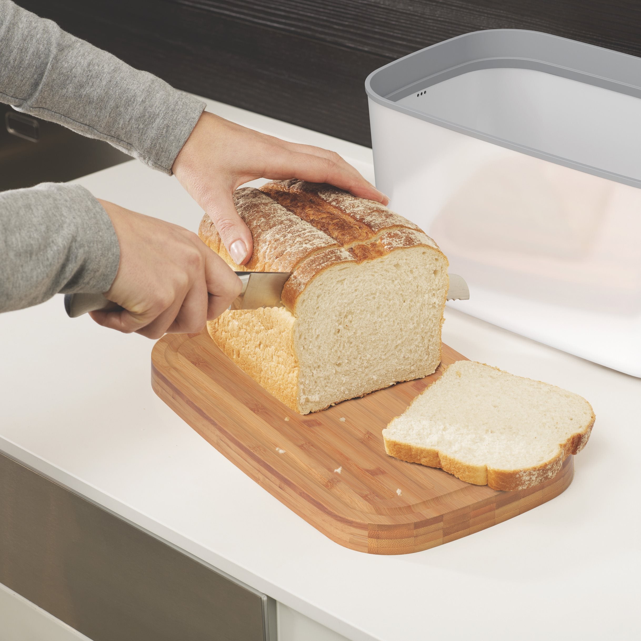Joseph Joseph Bread Bin Broodtrommel met Snijplank