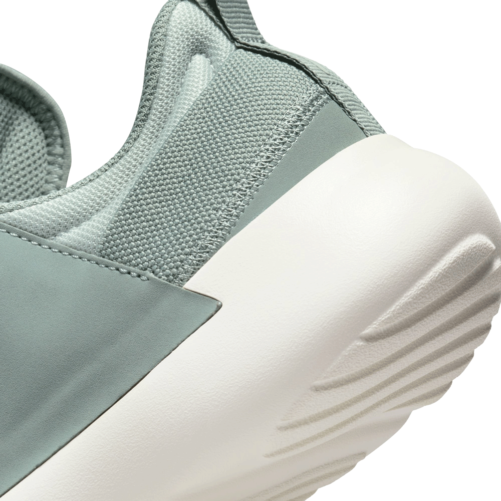 Nike E-Series AD Sneaker Damen light silver