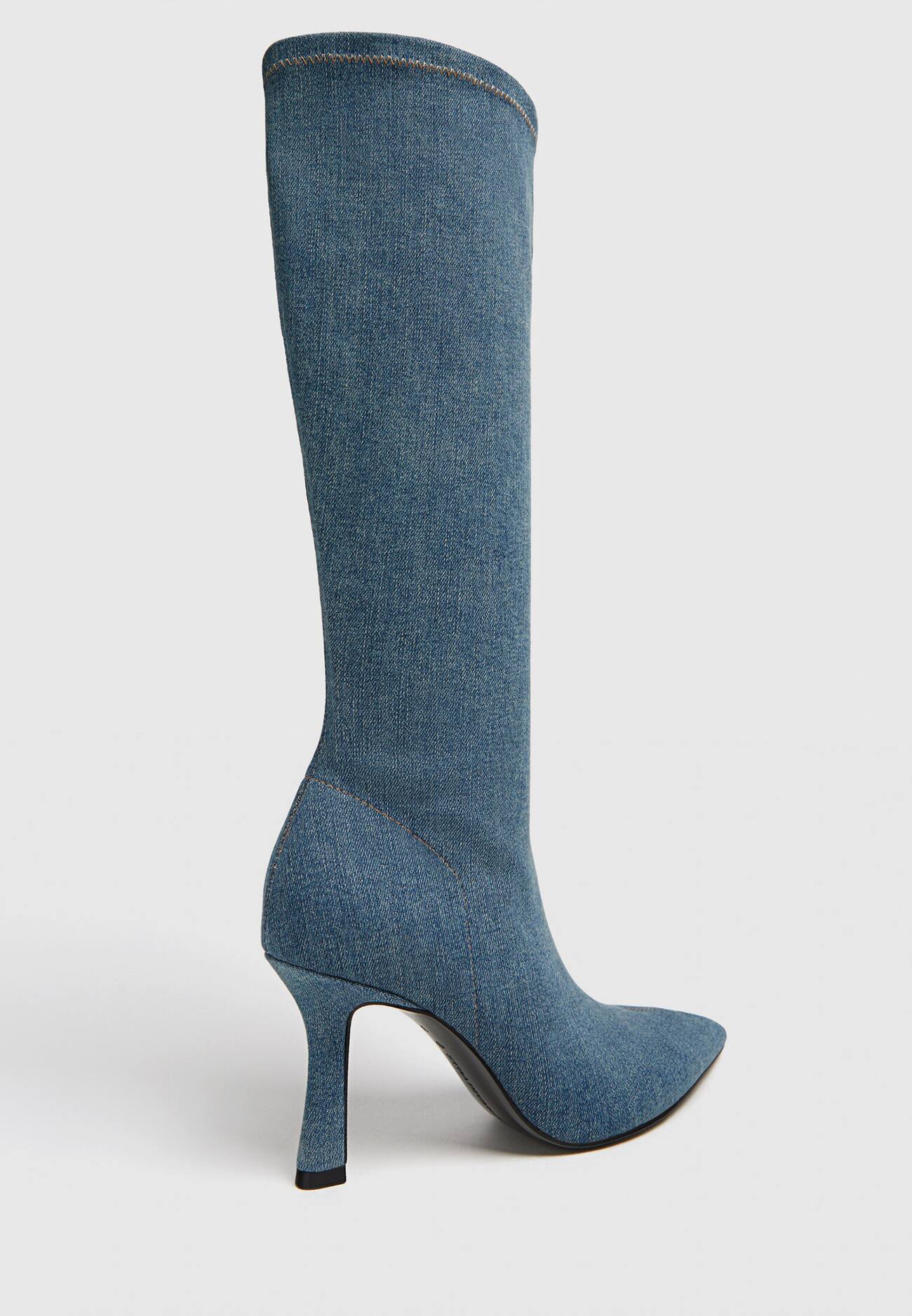 Botas de salto alto tamanho XL em jeans elástico