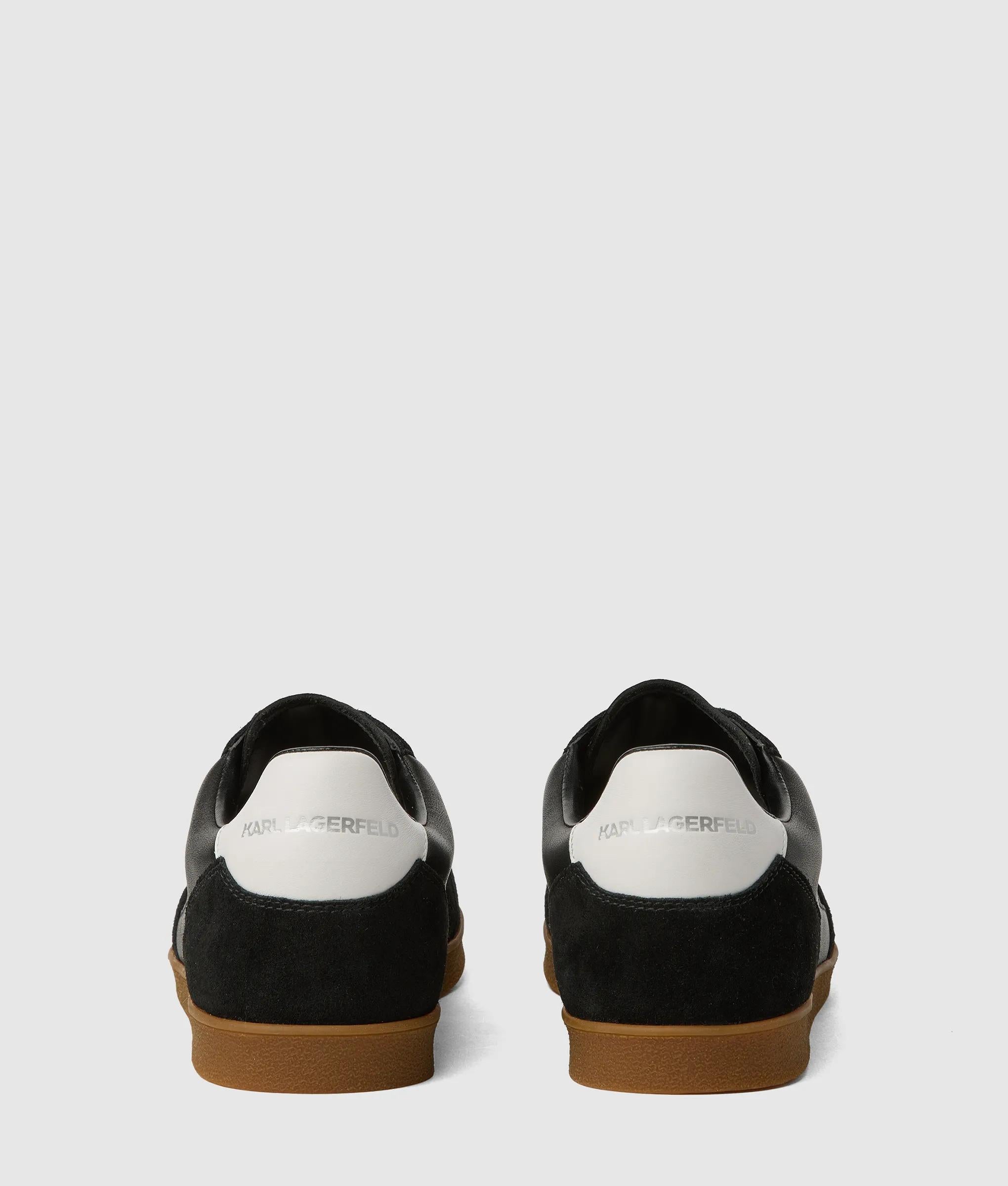Ikon NFT Kandidate-sneakers