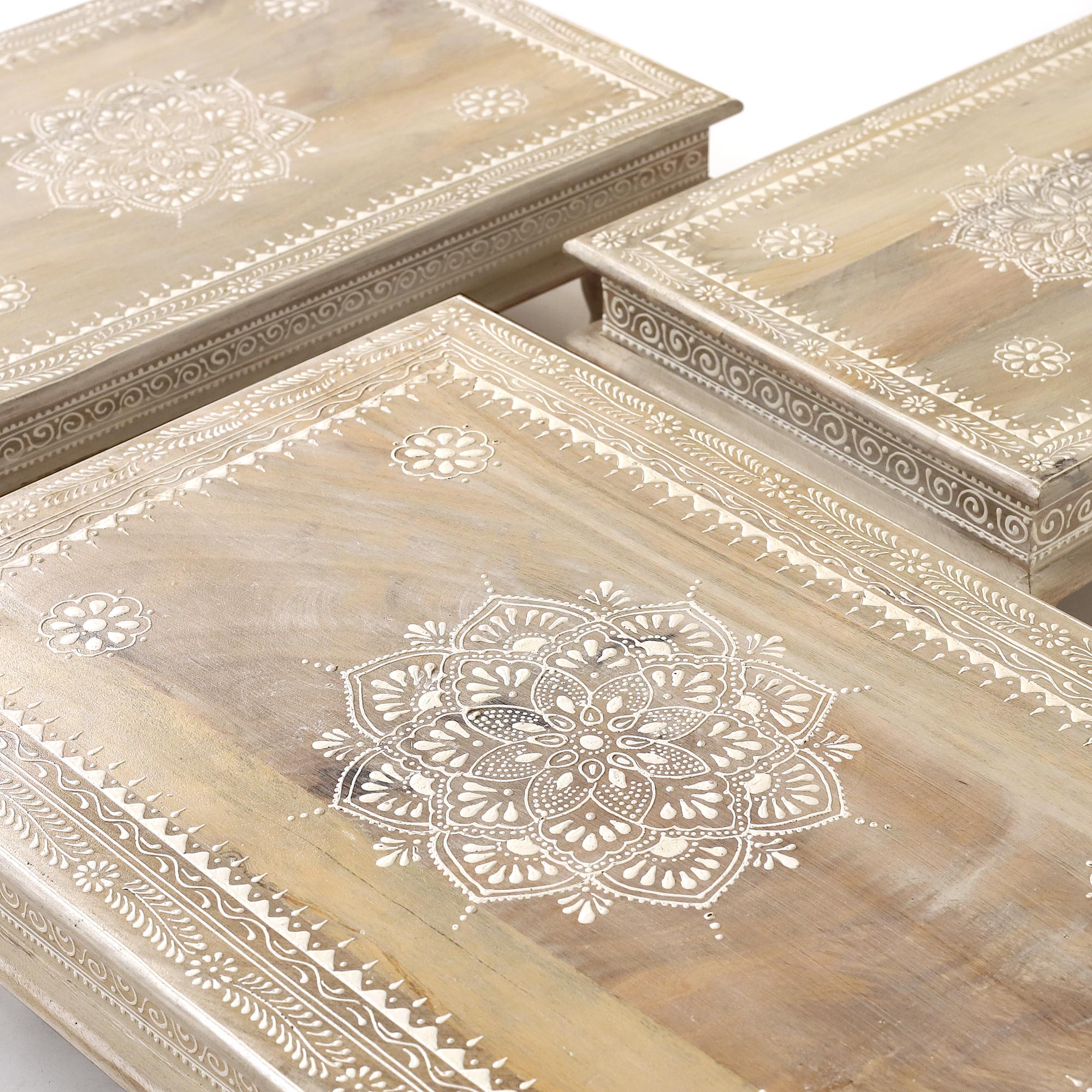 Set Bajot-Tisch 'Lieke', whitewashed Mangoholz von fischer's lagerhaus