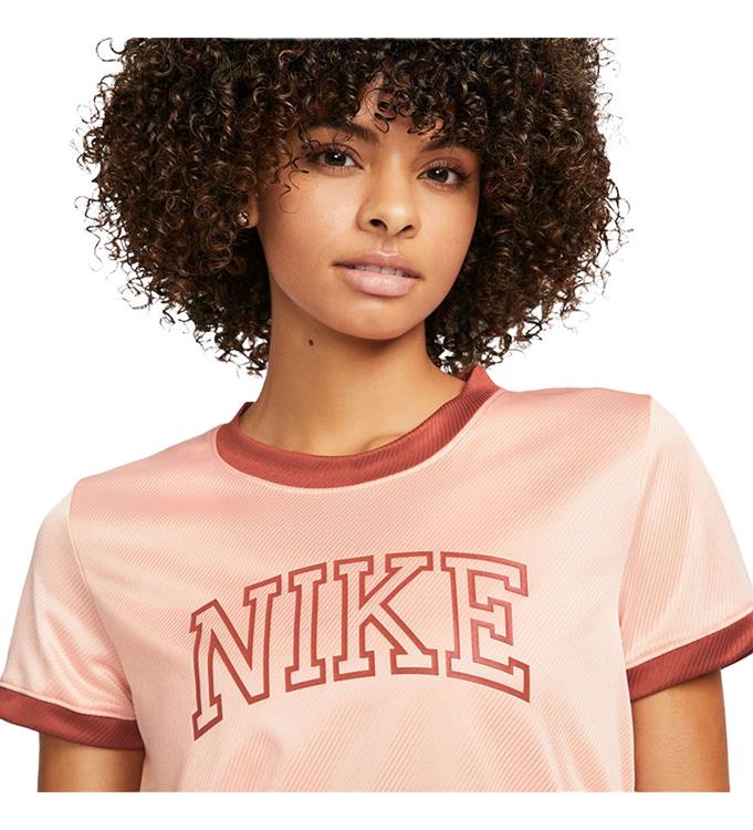 Nike Women Dri-FIT Swoosh T-Shirt