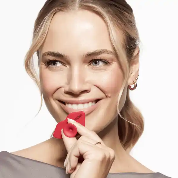 Magic Perfectors Lip Exfoliator