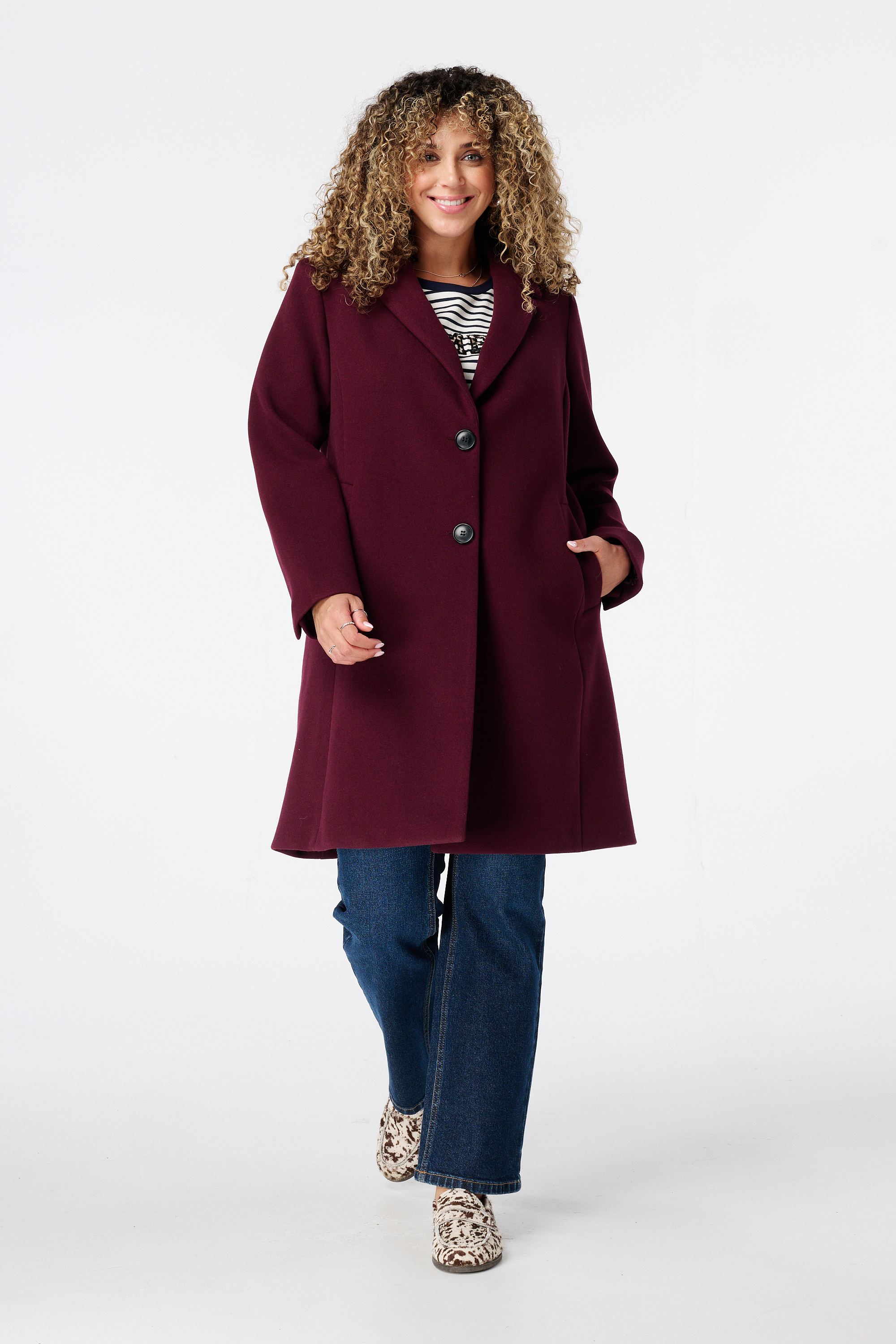 Jas met knopen Bordeaux