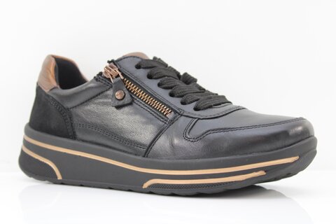 ara Sneaker