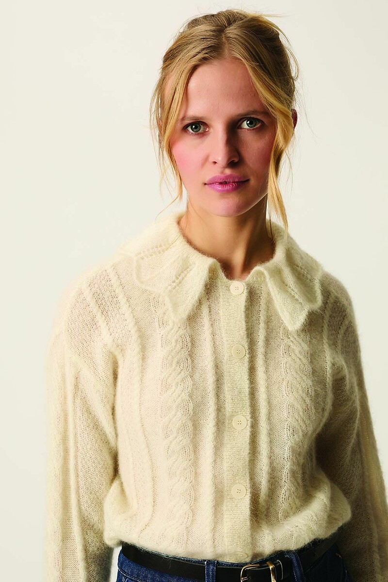 DES PETITS HAUTS<br>Colete com gola Claudine, CAPUCINE
