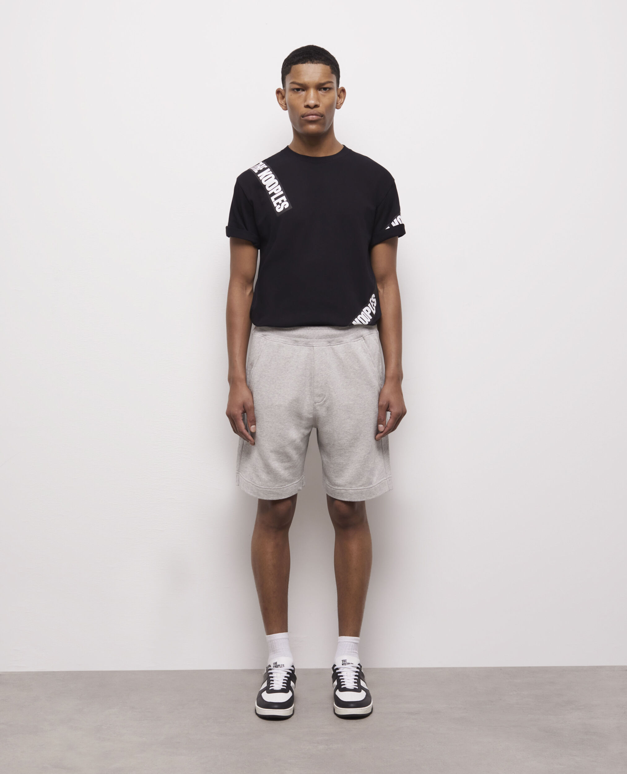 Short molletonné gris clair