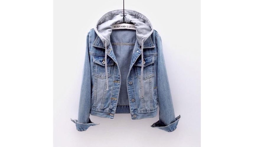 Hanji - Gewassen denimjack met capuchon en knoopjes