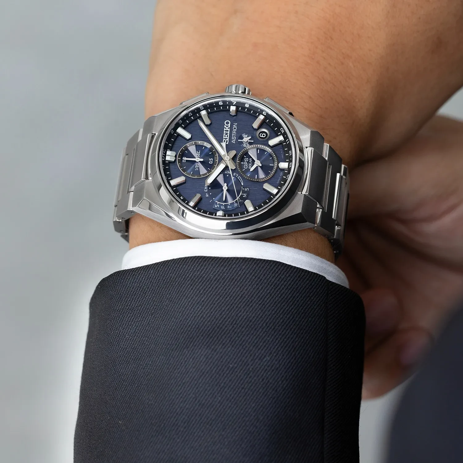 Seiko Astron 5X SSH161J1