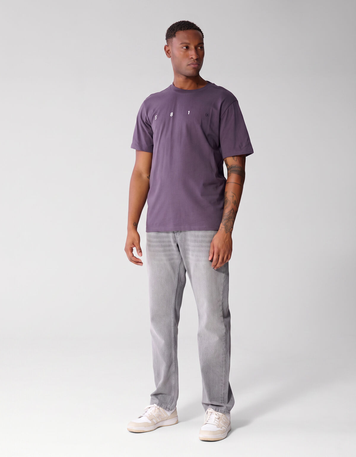 Minimal Artwork T-shirt Paars