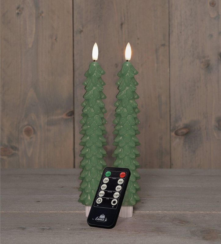 Anna's Collection LED kerstboom dinerkaarsen - 2x st - groen - 23 cm- afstandsbediening
