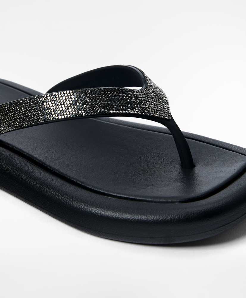 Banheiro com strass