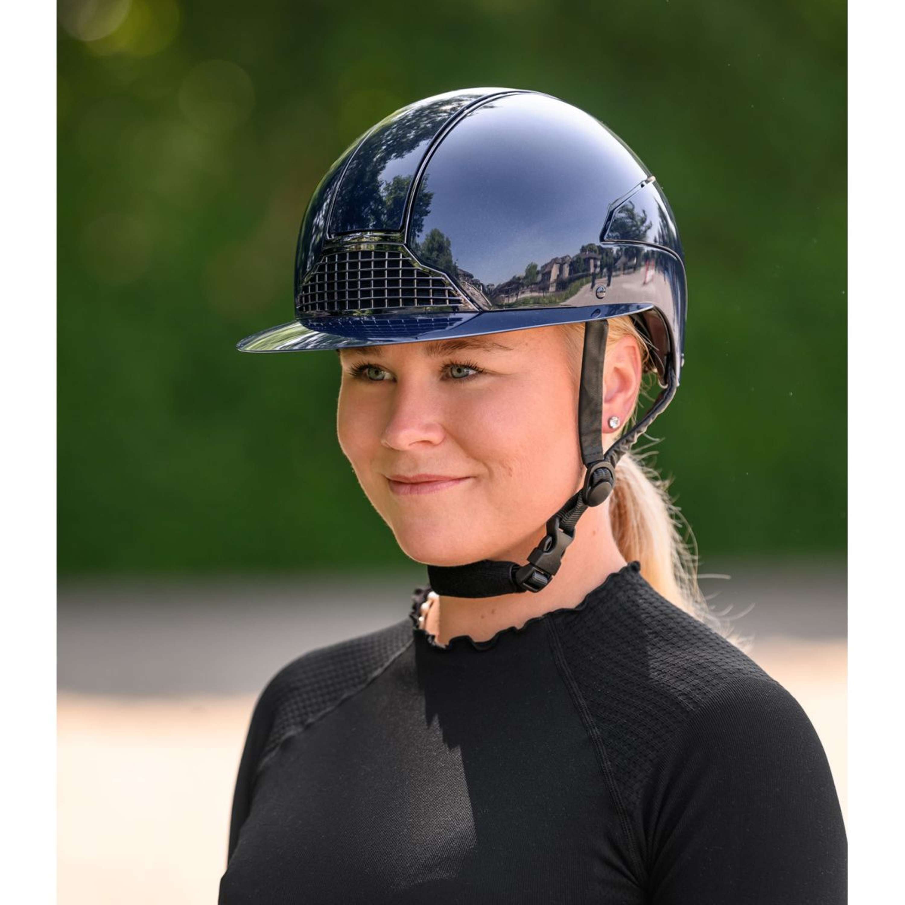 Swing Cap H24 Lady Glossy Navy
