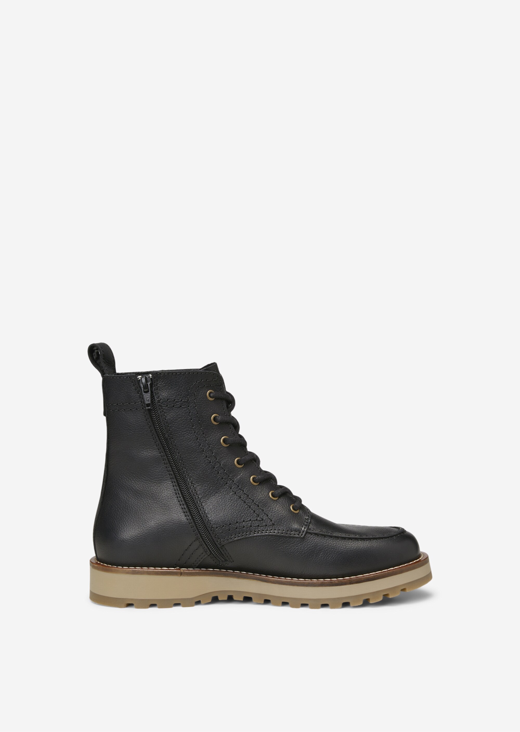 Schnürstiefel aus hochwertigem Pull-Up-Rindleder