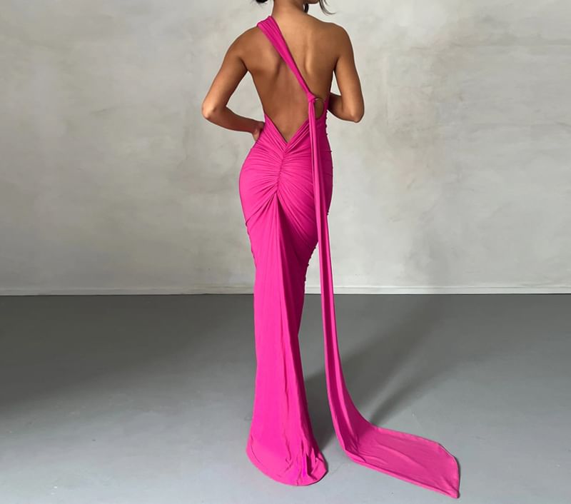 SugaSaurus - Mouwloze maxi-bodyconjurk met één schouder, effen accent en gerimpelde open rug