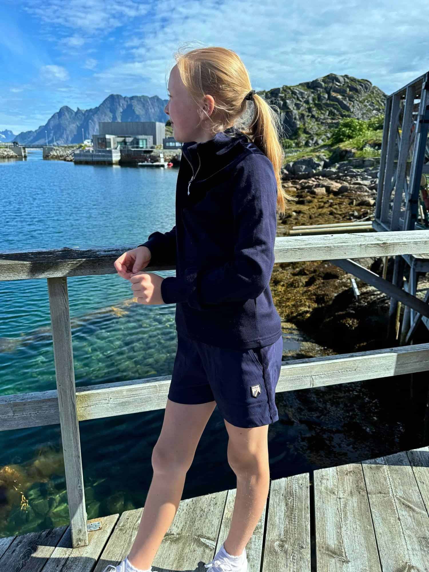 Romsdalseggen Kordfløyel Shorts Jente Blue Ink