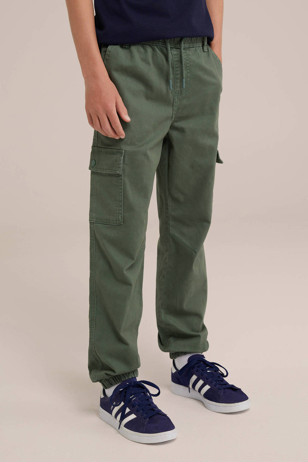 WE Fashion slim fit cargobroek olijfgroen