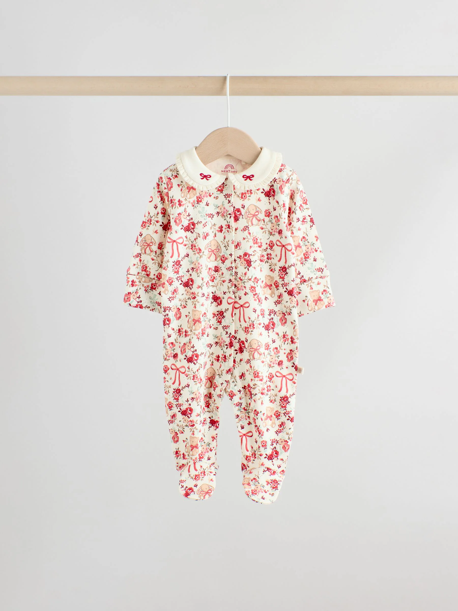 Rode beer met strik - Verpakking van 3 babypyjama's (0 mnd-2 jr)