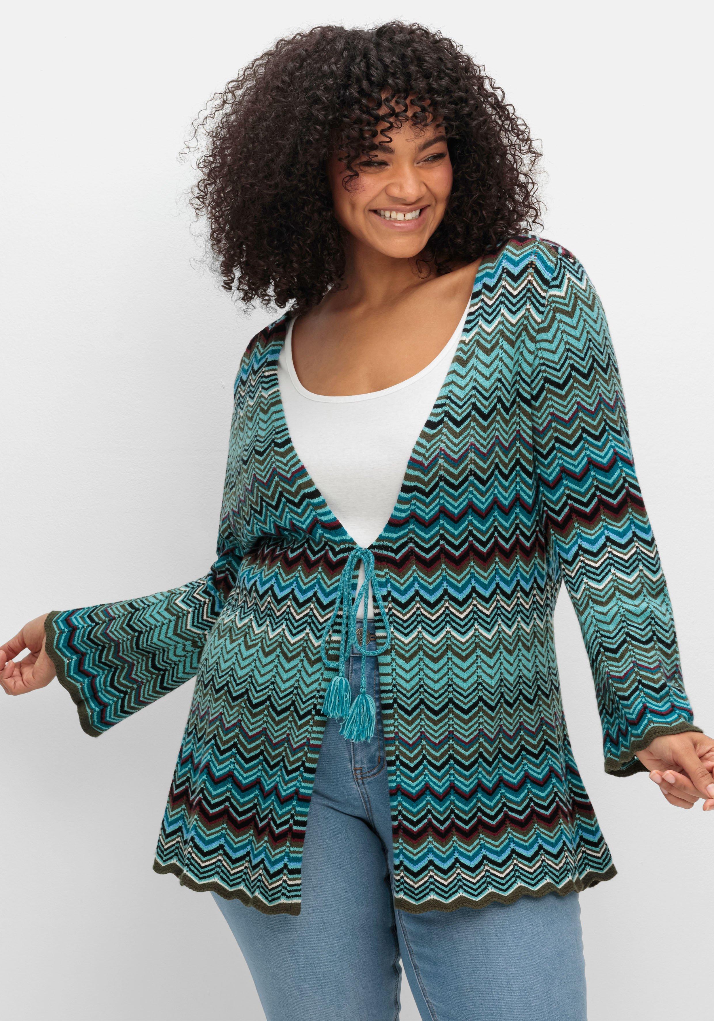 Strickjacke mit Trompetenärmeln, im Zickzackmuster