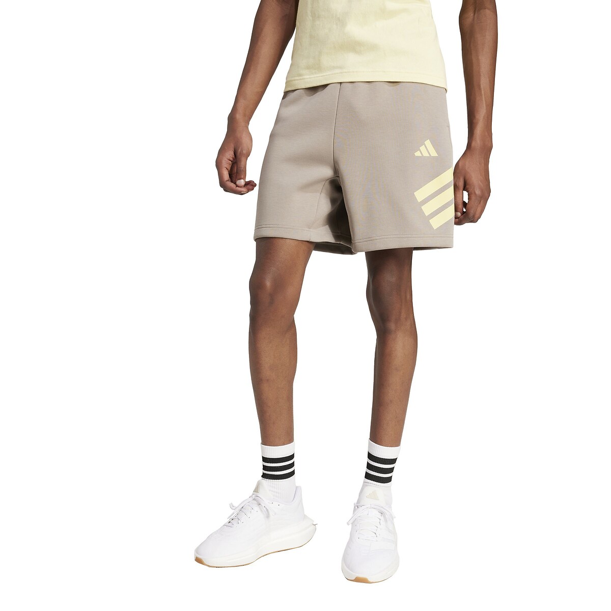 ADIDAS ROUPAS ESPORTIVAS<br>Curto Future Icons 3-Listras