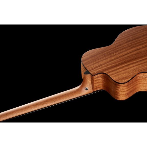 Furch Bc 61-5CM Fretless