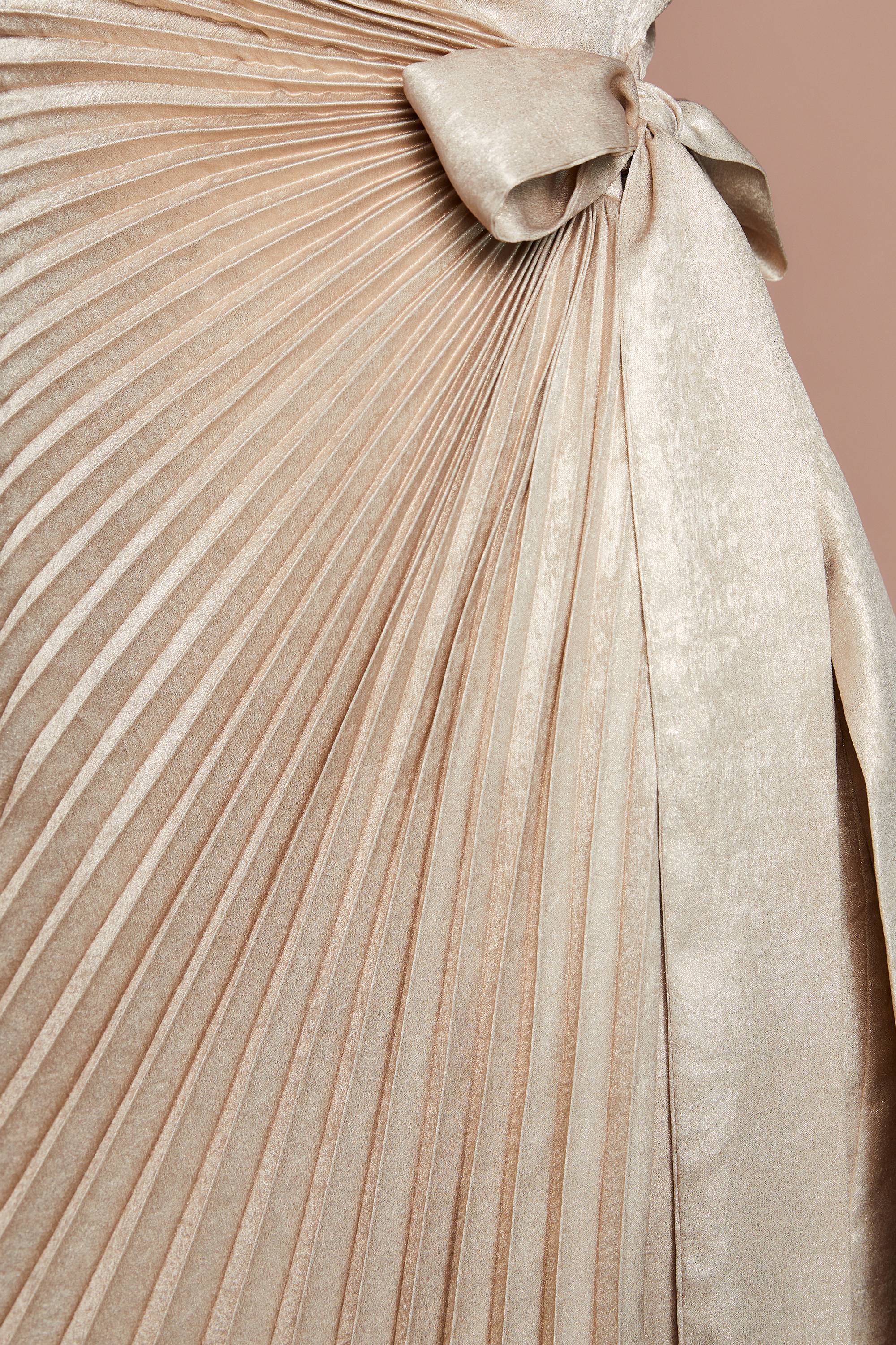 Coast Robe Midi Plissée Métallisée Cache-cœur À Manches Bouffantes Avec Lien