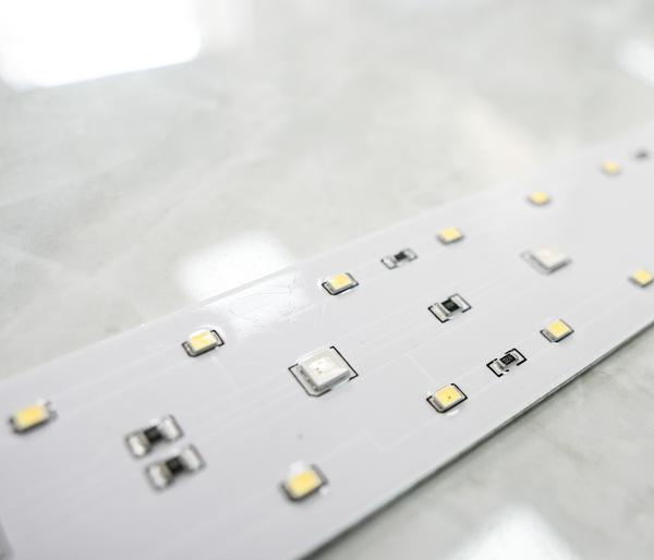 Chihiros Aquariumbeleuchtung LED-System B